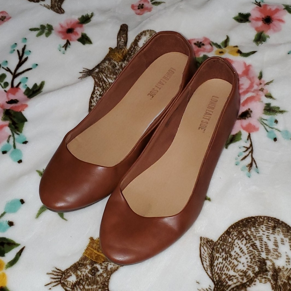EASTSIDE || Tan Flats